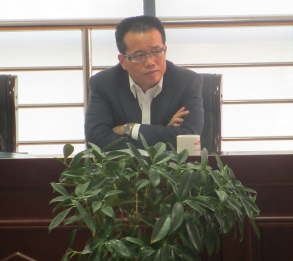 熱烈歡迎區(qū)領(lǐng)導蒞臨我司調(diào)研指導